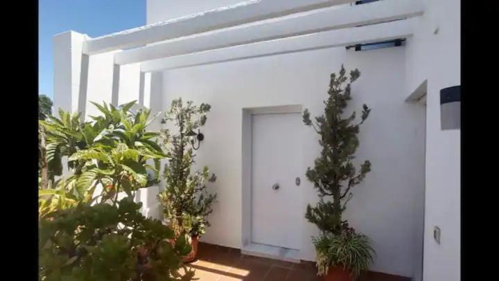 דירות Urb Jardines De Sotogrande Duplex, 120 M2 מראה חיצוני תמונה