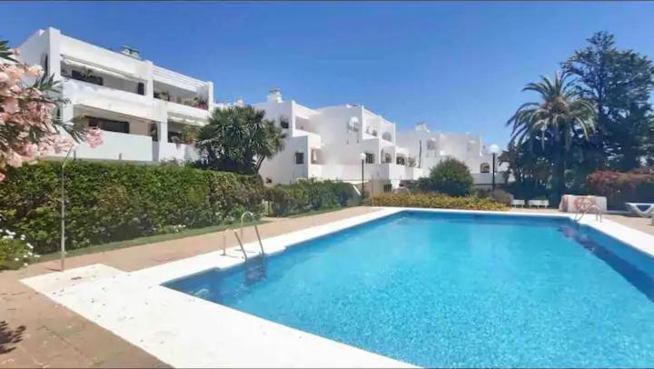 דירות Urb Jardines De Sotogrande Duplex, 120 M2 מראה חיצוני תמונה