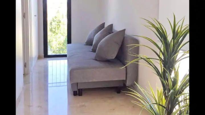 דירות Urb Jardines De Sotogrande Duplex, 120 M2 מראה חיצוני תמונה