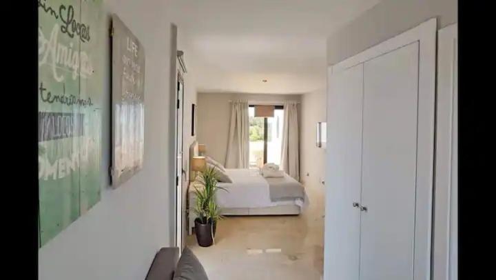 דירות Urb Jardines De Sotogrande Duplex, 120 M2 מראה חיצוני תמונה