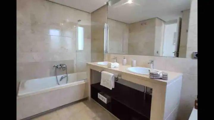 דירות Urb Jardines De Sotogrande Duplex, 120 M2 מראה חיצוני תמונה